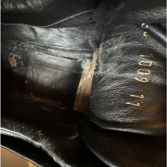 Louis Vuitton Vintage Sneaker (Size 11) Sale - Picture 3 of 6